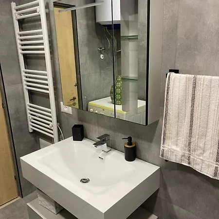 The Center Spot Apartment *