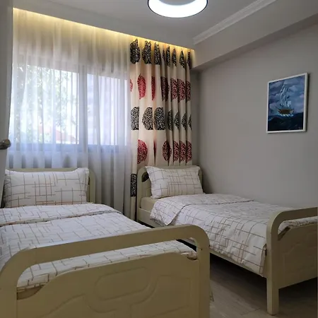 The Center Spot Апартаменты Шкодер